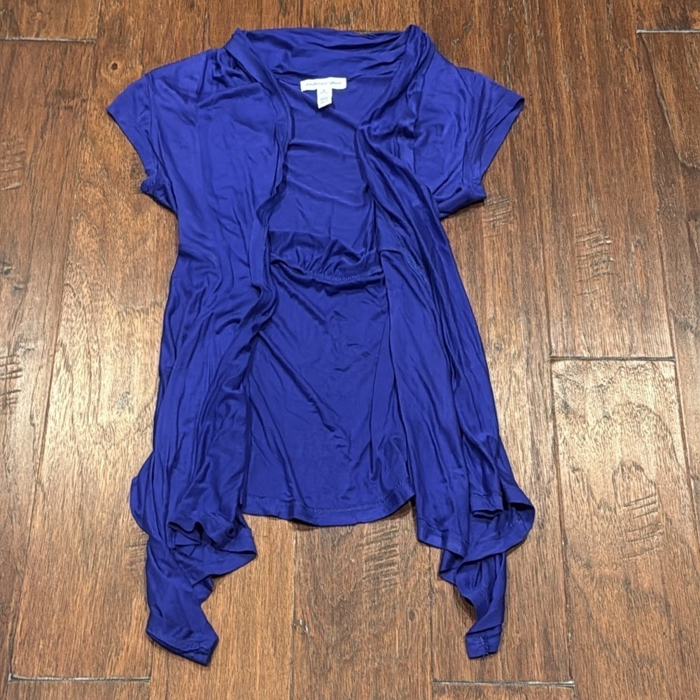 Medium Ambiance Short Sleeve Royal Blue Open Front Cardigan Blouse